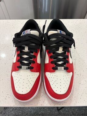 Nike Dunk Low “Chicago Split